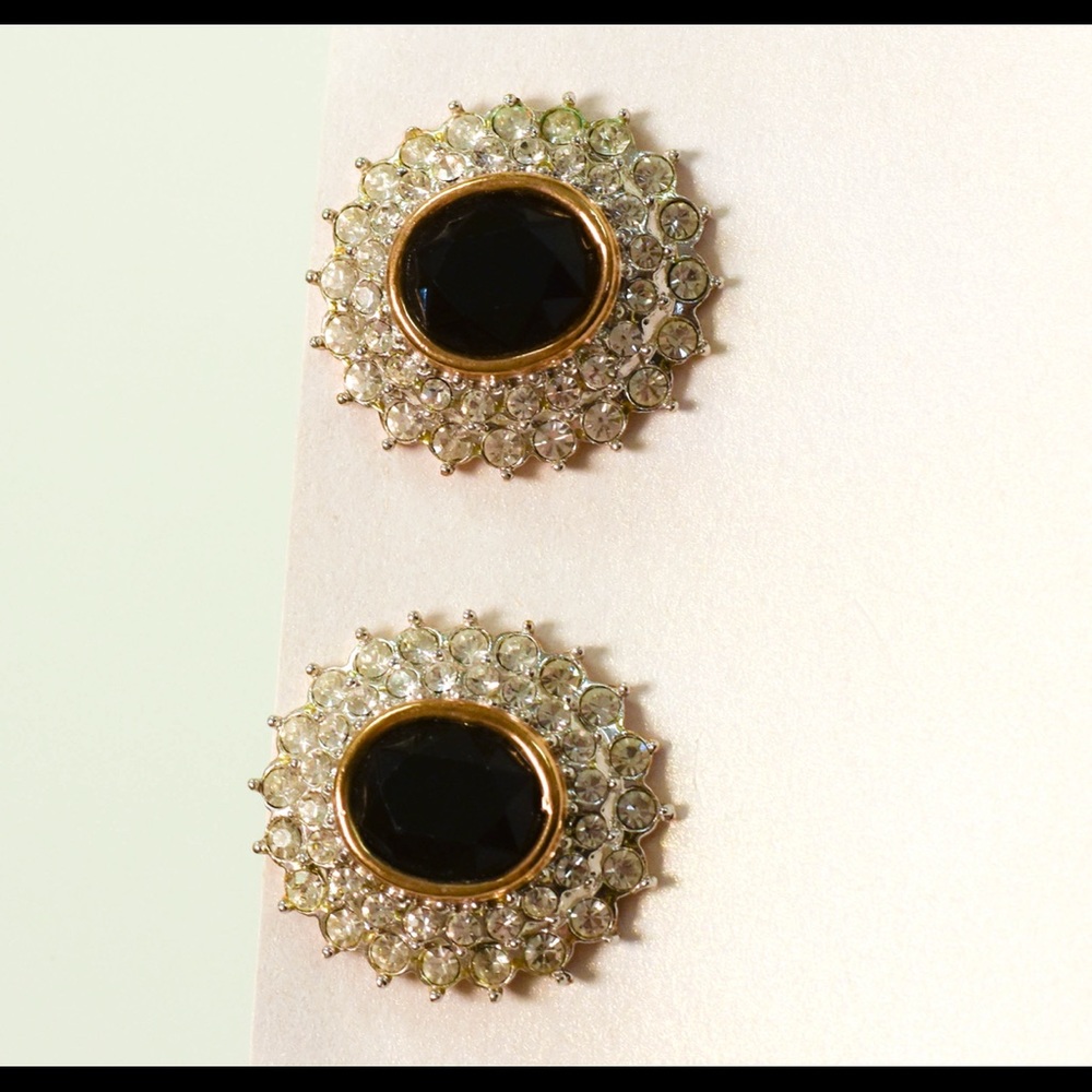 NWT-Post back Halo Earrings #E-G251 - Picture 2 of 4